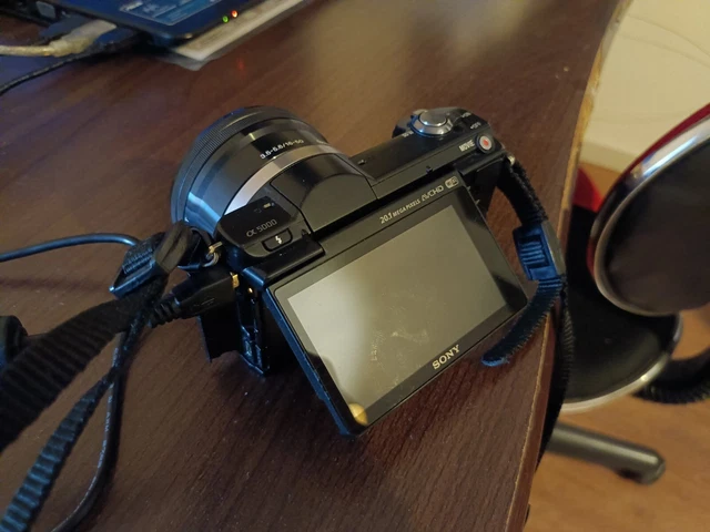 sony alpha 5000 3