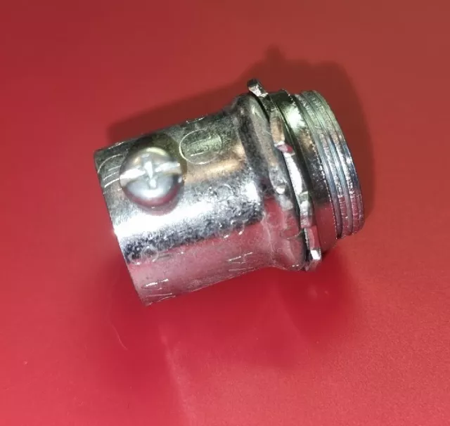 25 PCS Halex 3/4 in Emt Coupling  To 3/4 Screw Junction Box 3/4"