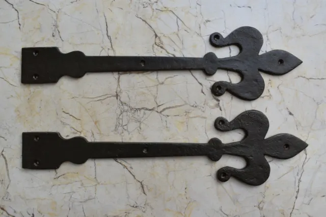 Vintage Cast iron gate door hinges Vintage french head barn rusty 2 pcs