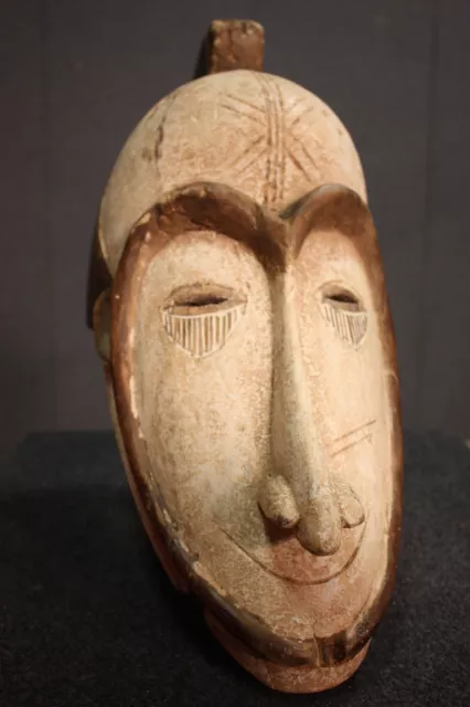 Sculpture in painted wood African mask antique style 900 20th century art