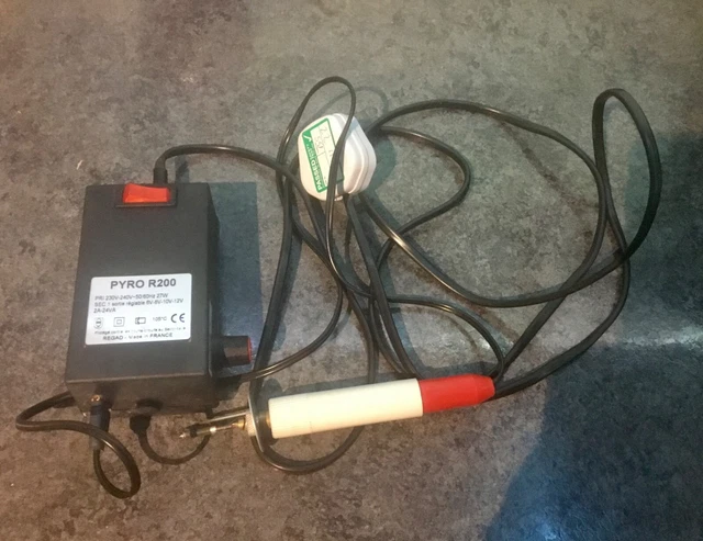 Pirógrafo con pieza de mano serie Pyro R200