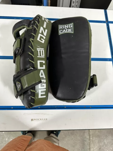 RING TO CAGE Deluxe Thai Pads $35.00 - PicClick