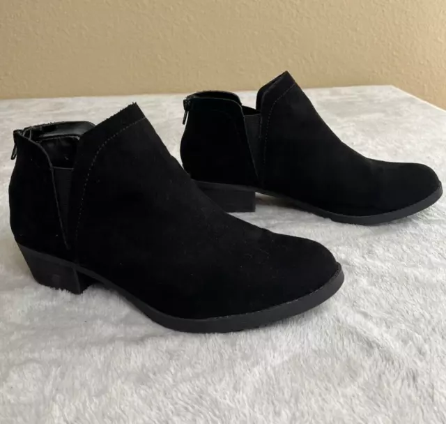 Carlos Santana Bates 2 Back Faux Suede Round Toe Bootie Black Boots SZ 10