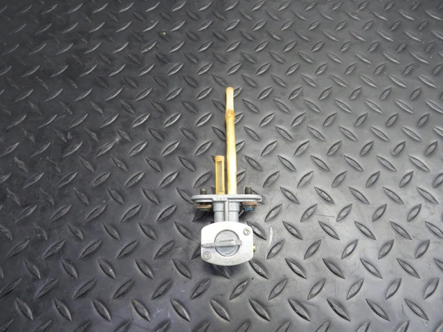 INTERRUPTEUR DE ROBINET d'essence tuyau de gaz en cuivre pour Suzuki 600 1200 GS EUR 24,01