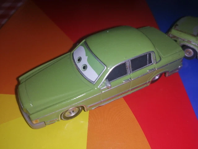 1 lot de  voitures cars disney pixar metal  d occasion rare mattel 3