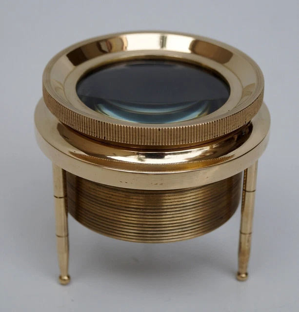 Magnifique Loupe Nautique Ancienne En Laiton - Sur Base