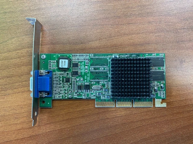 Dell  02G813 PN: 1027311402 051031  16MB AGP Video Graphics Card REV A01