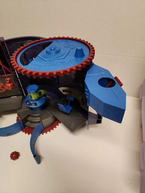 1995 Toy Biz Marvel Comics X-Men Headquarters 99% Complete 3