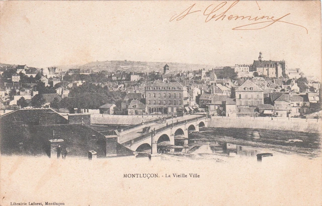CPA  - MONTLUCON - la vieille ville - ALLIERS 03 -  non circulé