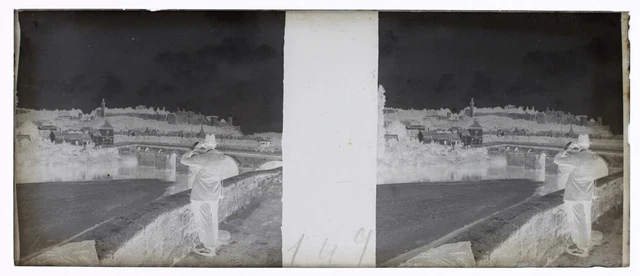 Homme en vacances c1930 Photo NEGATIVE Plaque de verre Stereo Vintage V34L5n