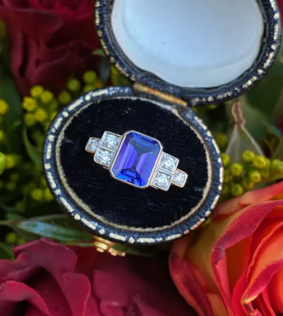 Art Deco Tanzanite and Diamond Ring Platinum 0.25ct + 1.50ct