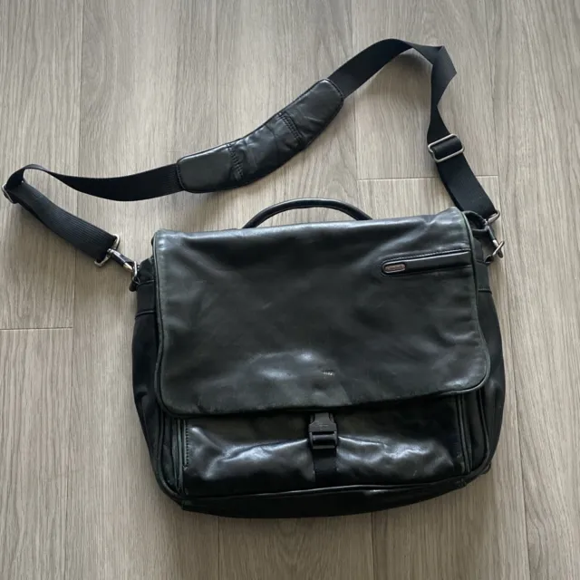 Tumi 96192D4 Alpha Black Leather Laptop Bag Briefcase Messenger Bag Expandable