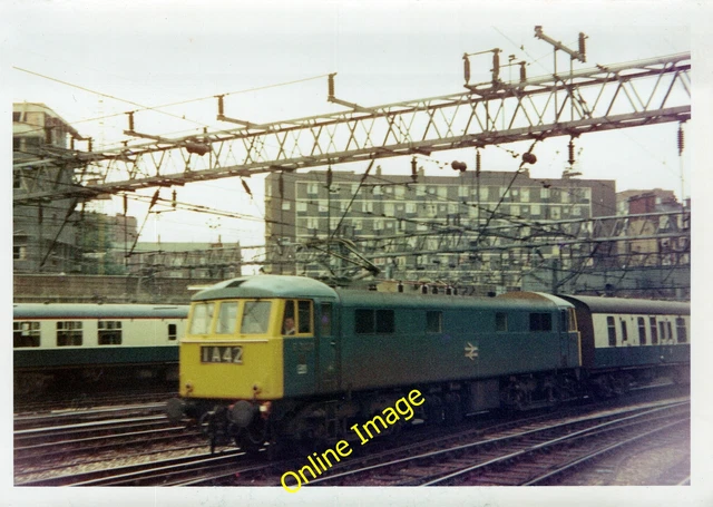 railway-photo-6x4-class-86-e3127-arriving-at-euston-6-8-69-3-50