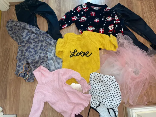 Job Lot/Bundle Of 8 Girls 4-5 Years Clothes (Jumpers/Dresses)(Ex)