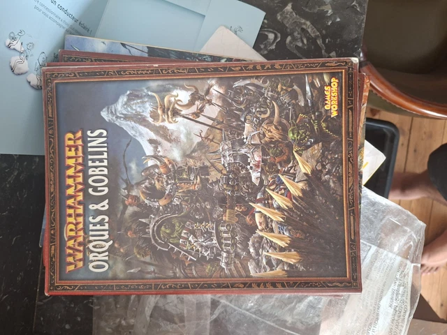 Livre d'armée Warhammer. Orques et Gobelins . 2001. Bon état. En
