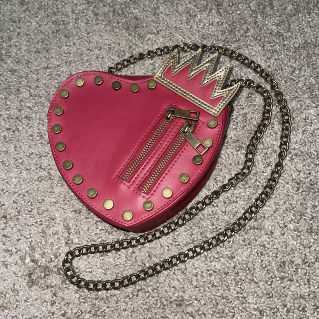 Disney Store Descendants Purse Hand Bag Faux Red Leather Heart Tiara Crown Evie