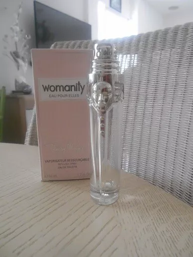 Flacon vapo vide rechargeable 50ML ds sa boite   " Womanity. Thierry Mugler"