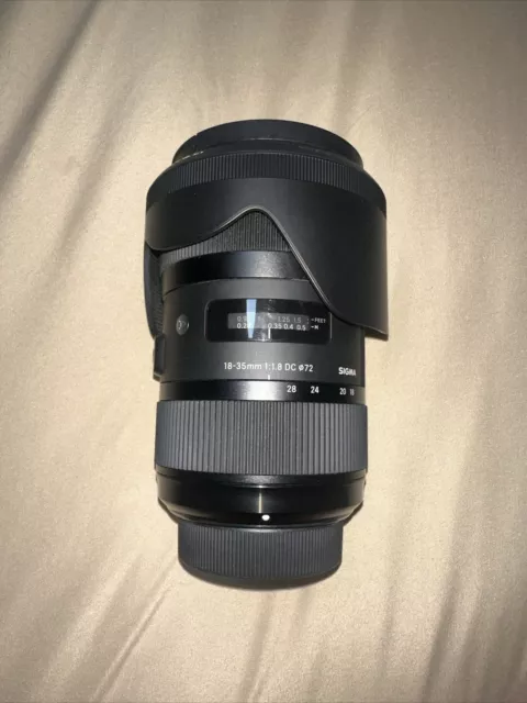 Sigma 18-35mm F/1.8 DC HSM Art Lens for Nikon F-Mount plus Cool-Lux Lens Gear