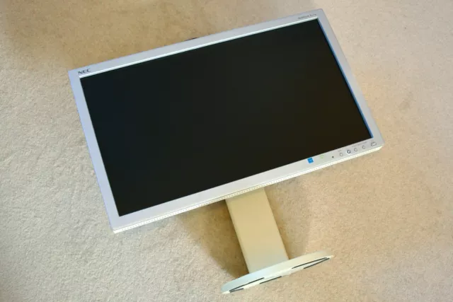 Monitor LCD TFT NEC MultiSync E231W 23 pulgadas - 1920 x 1080 con Apple DVI a TB2
