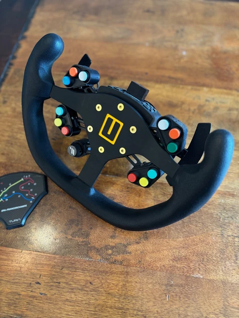 Test Fanatec CSL Universal HUB V2 : La déception sur PS5 et PC