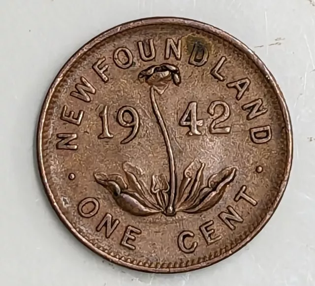 1942 NEWFOUNDLAND Canada One Cent Penny coin showing a Carnivorous Plant (C2016)