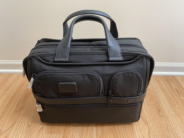 Tumi Alpha 2 Expandable Organizer Laptop Brief Black Ballistic Nylon 116409-1041