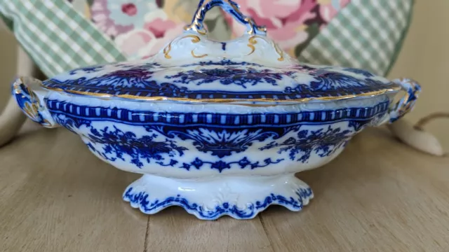 Coronet Flow Blue Lidded Vegetable Dish or Tureen by Sampson, Hancock & Sons