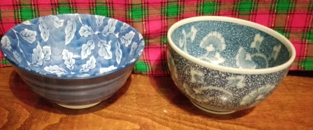 2 Japanese rice noodle bowls in blue