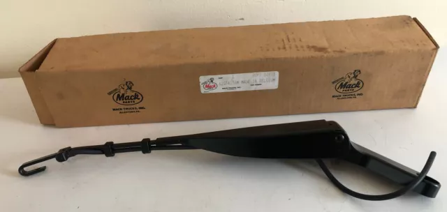 Genuine Mack Window Wiper Arm Oem New Nos 62Qt417Am