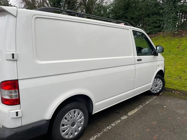 2011 VW Transporter T28 84 TDI white