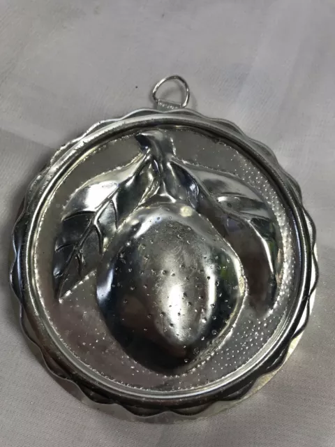 Primitive Small Silver Color Decorative Pan Mold Wall Hanging Fruit Hong Kong