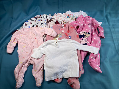 Pacchetto vestiti bambini di 8 articoli 0-3 mesi CC019
