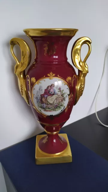 Vase en porcelaine de limoges grand modele