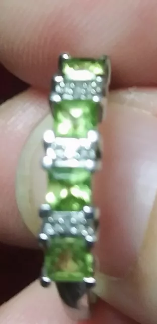 Peridot And Diamond Ring Sterling Silver Size 7 New