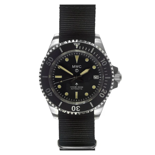 Montre MWC Automatique Militaire 1982 Pattern - Boîtier Acier Noir PVD, étanche 300m, Neuve Avec Boîte