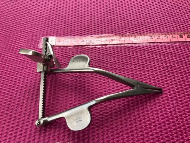 Codman Surgical Orthopedic Spine Vertebrae Spreader 61-1004