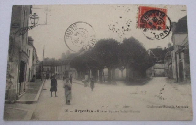 Cpa Orne 61 Argentan Rue Et Square Saint Martin