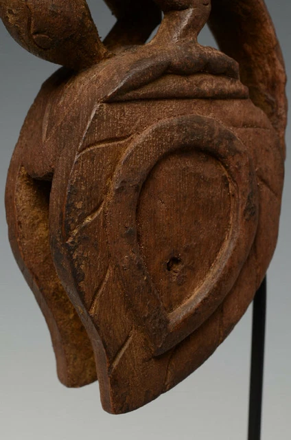 Early 20th Century, A Pair of Burmese Wooden Textile Tools in The Form of Bird 4