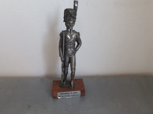 Les étains du prince - Cantinière chasseurs à pied Garde
