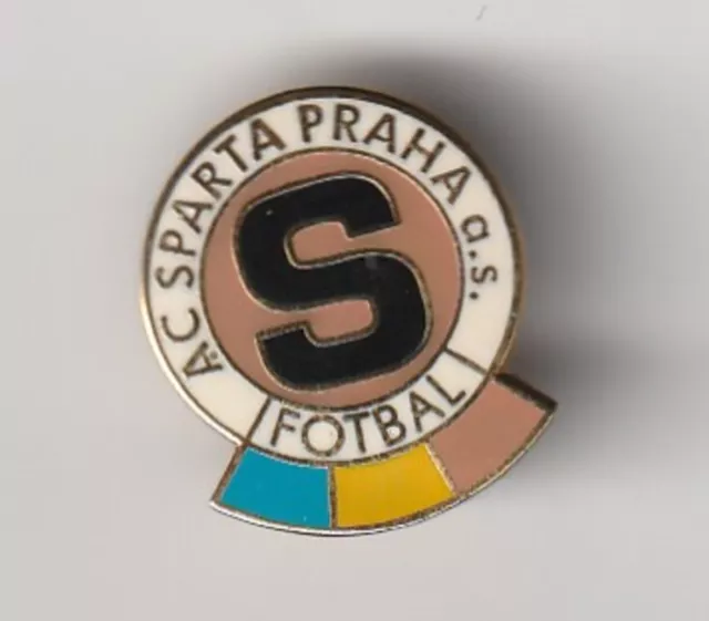 Sk Slavia Praha Czech Republic Badge Brooch Pin Accessories For