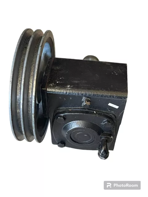 Electro Freeze HC153360 Gear Reducer, Left Hand, 99T-RMT free shipping Electro Freeze HC153360 Gear Reducer, Left Hand, 99T-RMT free shipping