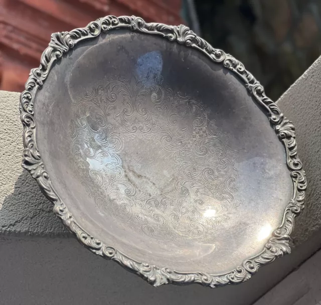 Vintage Silver Plated Bowl with Beautiful Edge and the Inside Ornament