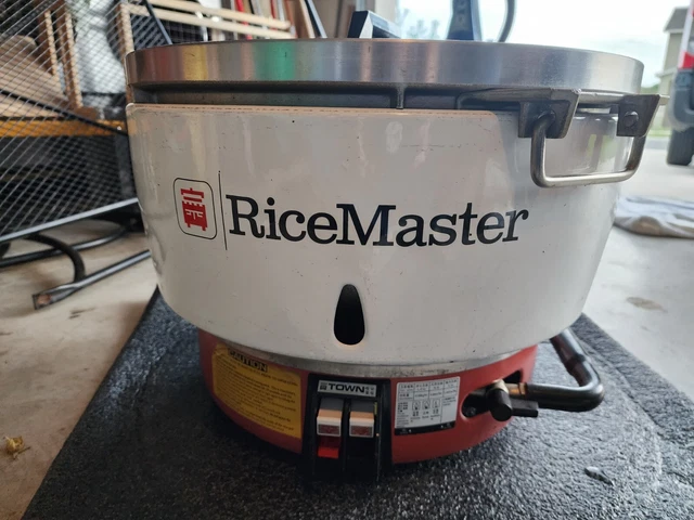 Town RM-50N-R Natural Gas 110 Cup (55 Cup Raw) Gas Rice Cooker / Warmer - 34,600