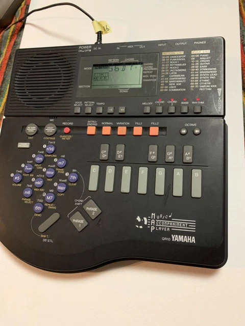 YAMAHA QR10 Music Sequencer Sound Source Module Rhythm Machine Sampler