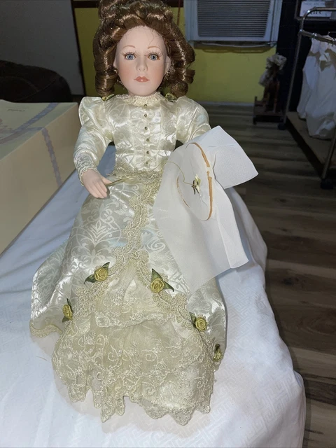 Heritage Signature Collection EMMA Porcelain Doll  NEW IN BOX 12370