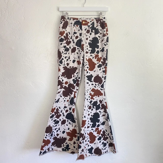 Ranch Dressn Flare Denim Pants Womens Size 4 Cow Print Western Flaw