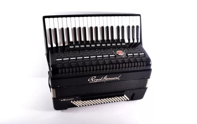 TOP Quality German Made Accordion Royal Standard / Weltmeister Meteor - 120 bass 3