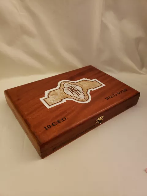 Vintage Wooden Cigar Box Signature Playboy Hugh Hefner by Don Diego 10 C.E.O. #1