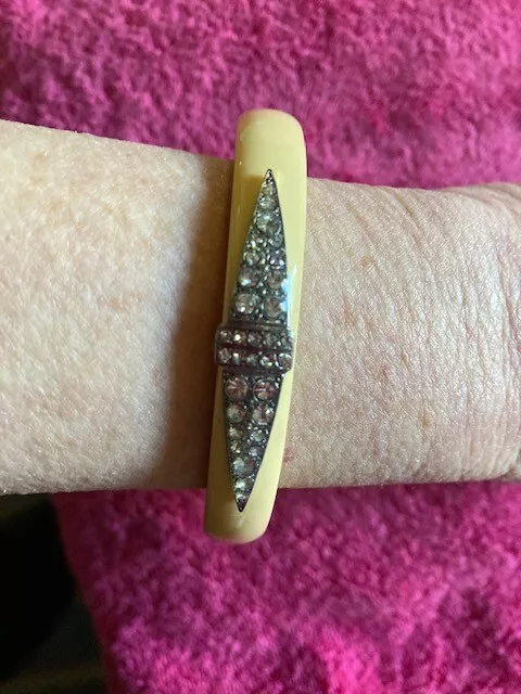 Genuine Lulu Frost for J.Crew pale yellow bracelet w/pavé rhinestone crest.