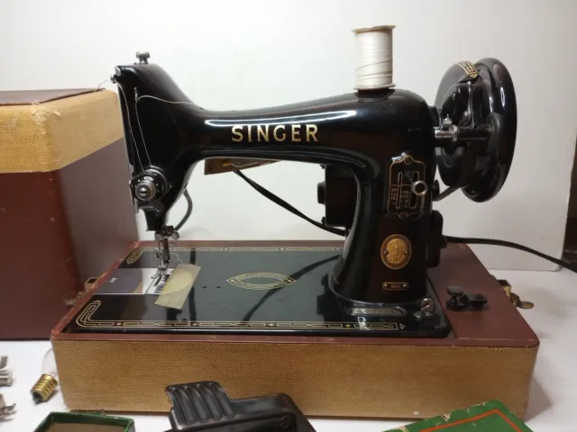 1950's Singer 99k Light weight Sewing Machine Working w/Case sews leather  canvas